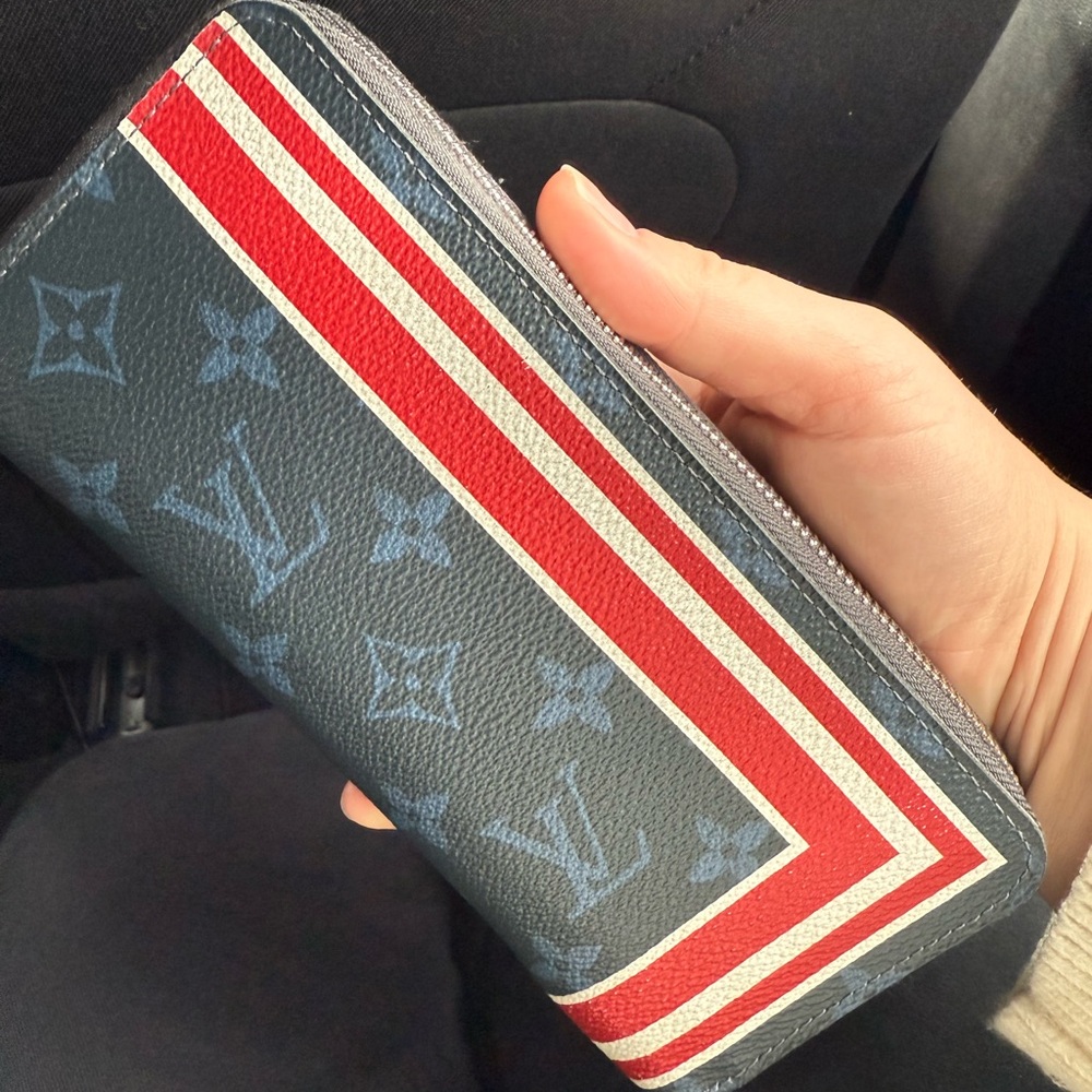 Louis Vuitton Cobalt Monogram Red Stripe
Limited Edition Long Zippy Wallet